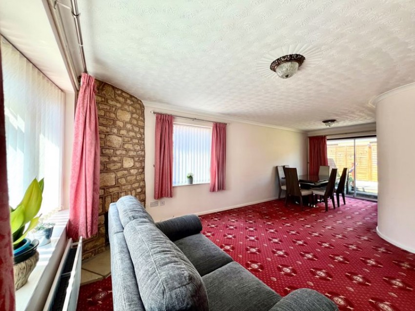 Images for Long Barrow Road, Calne