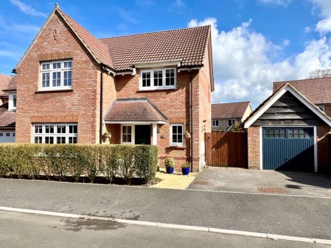 View Full Details for Kingsplay Close, Calne