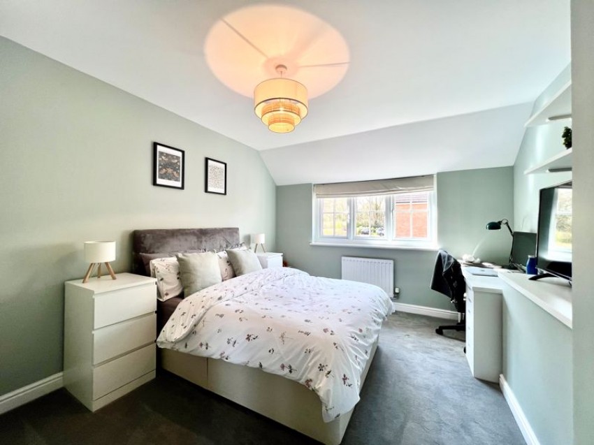 Images for Kingsplay Close, Calne