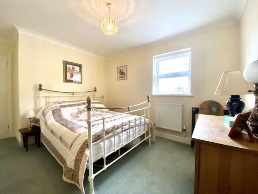 Images for Edreds Court, Calne