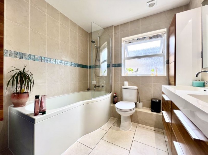 Images for Springfield Drive, Calne