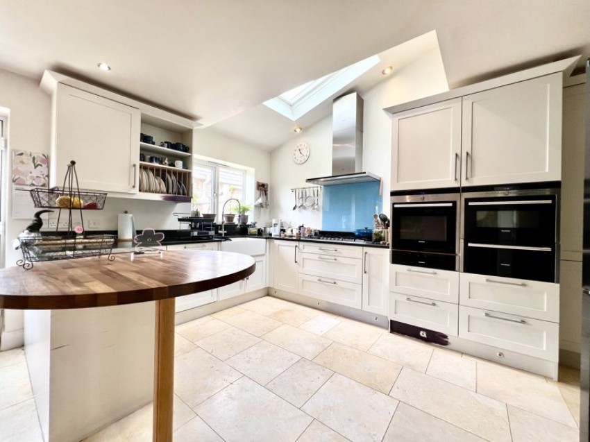 Images for Springfield Drive, Calne