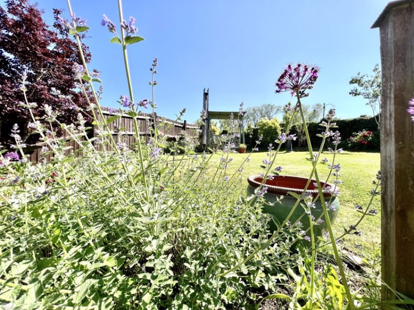 Images for Fynamore Gardens, Calne