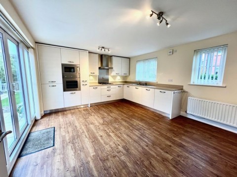 View Full Details for Comet Crescent, Calne