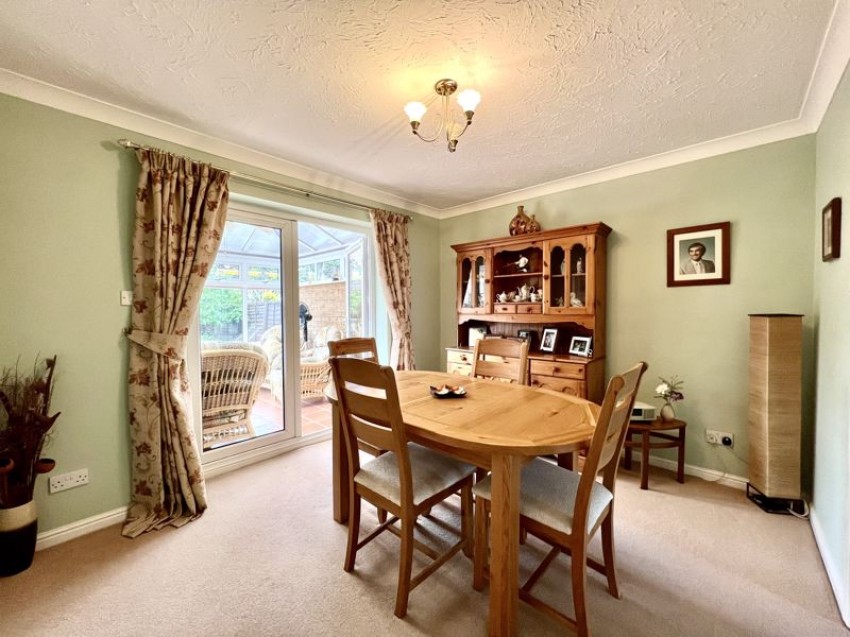 Images for Fynamore Gardens, Calne