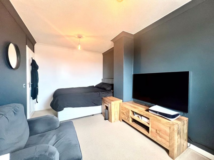 Images for Cotswold Close, Calne