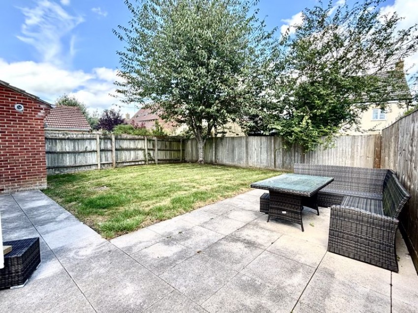 Images for Kestrel Close, Calne