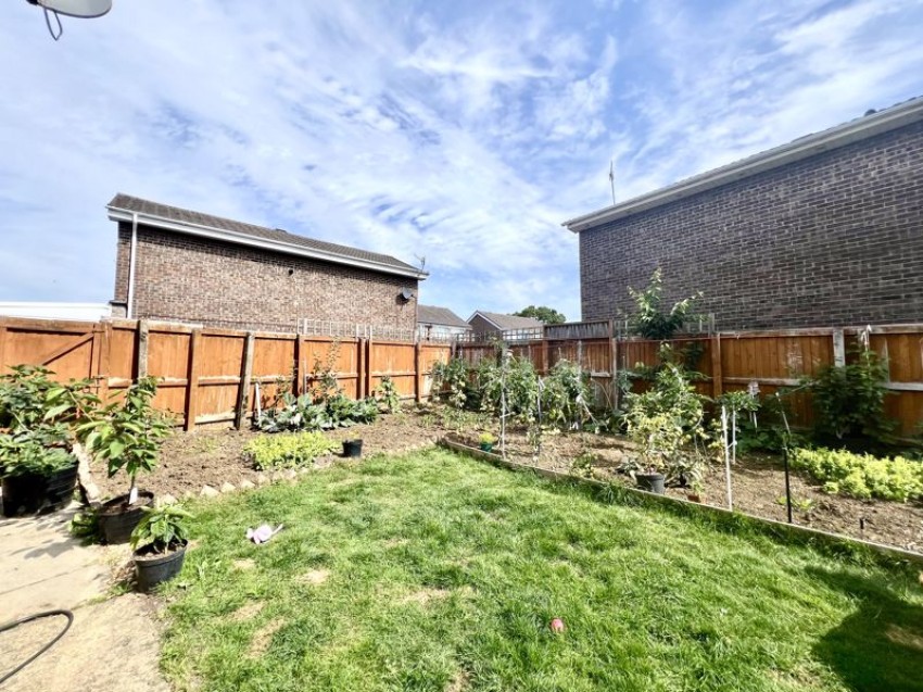 Images for Wyvern Avenue, Calne