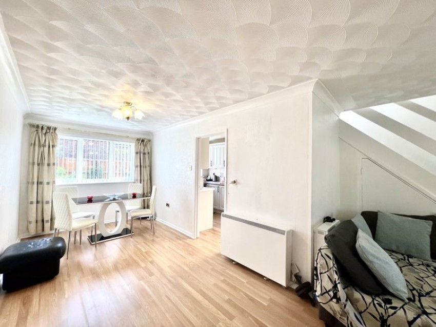 Images for Wyvern Avenue, Calne