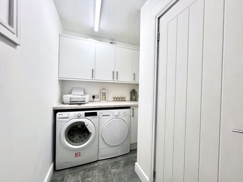 Images for Kerry Close, Derry Hill