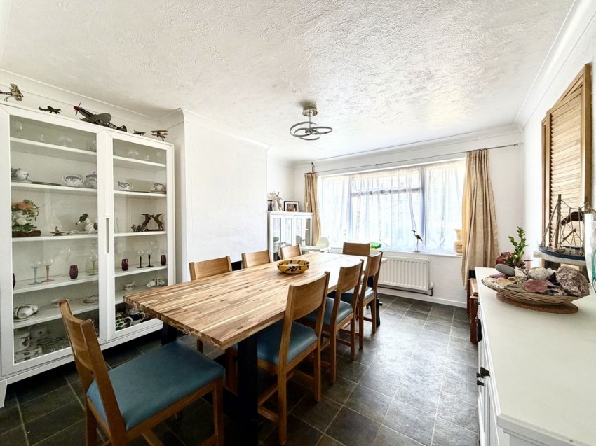Images for Warren Crescent, Calne