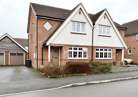 View Full Details for Beacon Drive, Calne