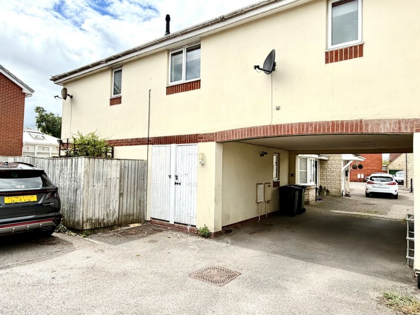 Images for Honeysuckle Close, Calne