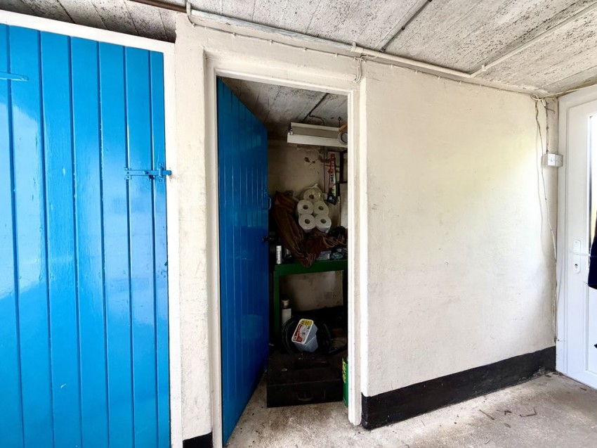 Images for Bryans Close Road, Calne