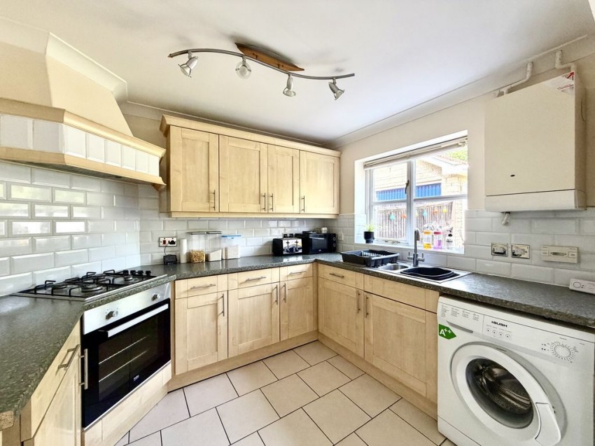 Images for Meadowsweet Drive, Calne