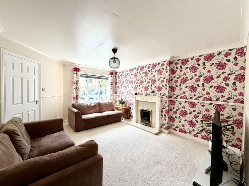 Images for Meadowsweet Drive, Calne