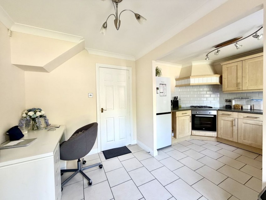 Images for Meadowsweet Drive, Calne