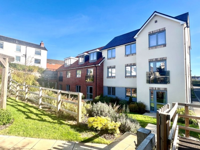 Images for Orchard Lodge, Calne