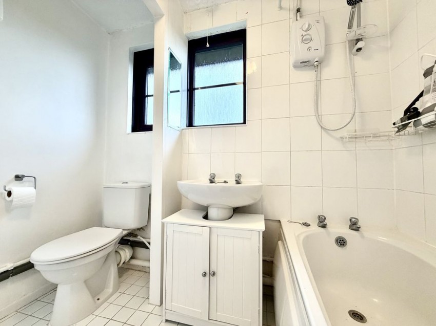 Images for Highgrove Close, Calne